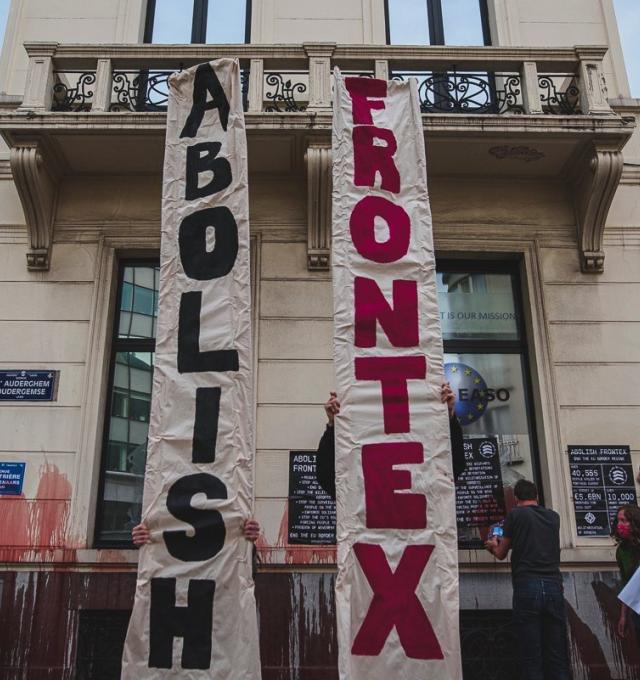 actie bij Brussels kantoor van Frontex
